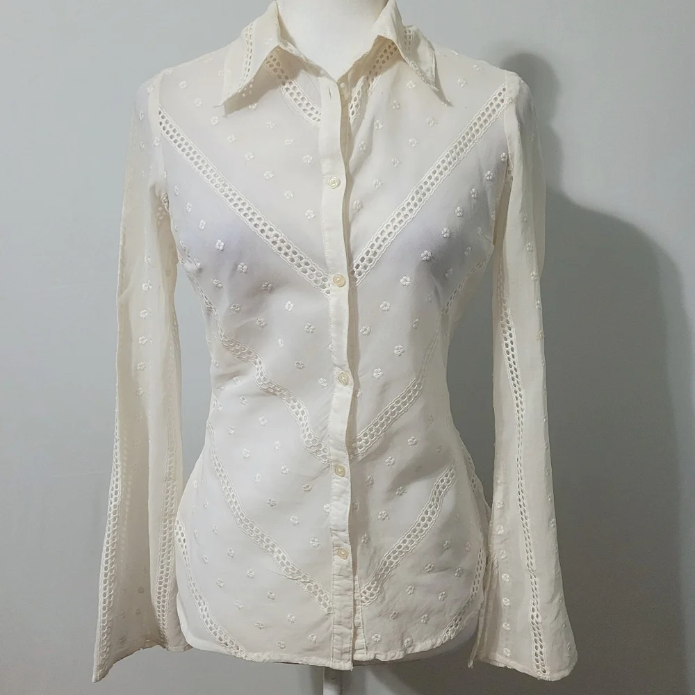 Guess Collection 100% Cotton Blouse With Dainty Details and Embroidery - Picture 4 of 6